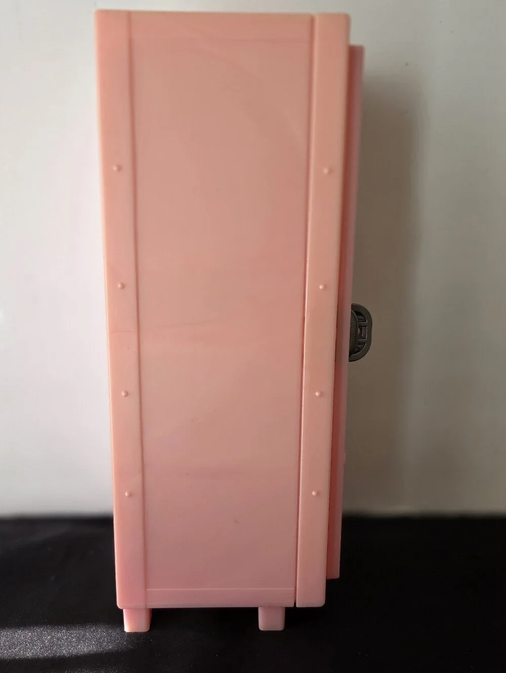 ​Moose Toys Real Littles Pink Locker Storage Case Miniature Doll Accessory